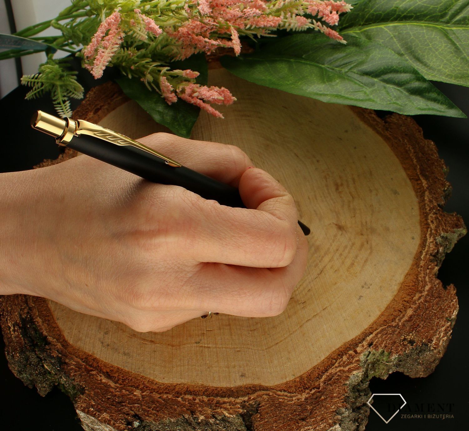 Długopis Parker Urban Muted Black GT [1931576].jpg